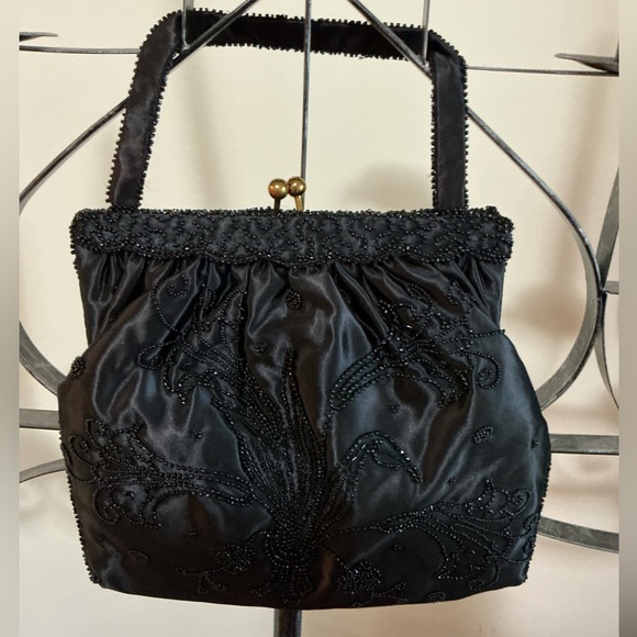 Rare Vintage 1960s Frances Hirsch Black Beaded Bag Clutch w/ Kisslock Closure - Picture 1 of 10